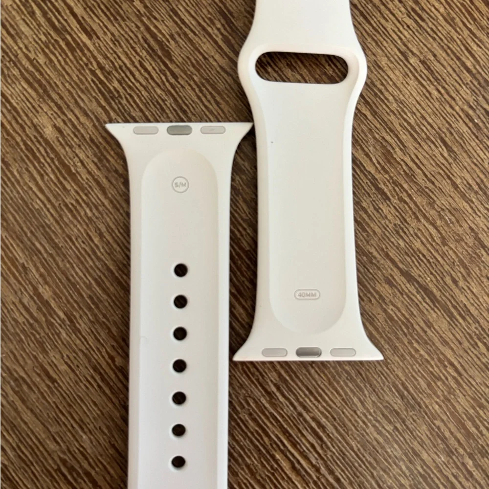 Apple starlight sport band Watch Band for 40mm Smartwatch nwot s/m